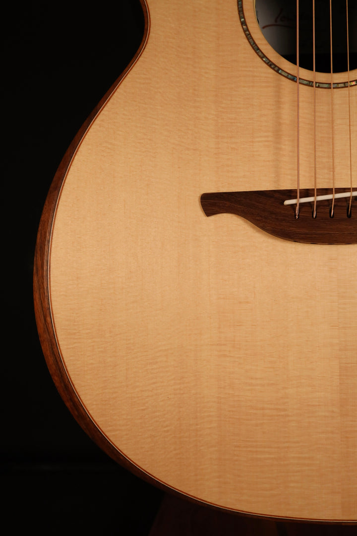 Lowden O-35 - Lutz Spruce/Ancient Bog Oak, LR Baggs Anthem Pickup (NEW)