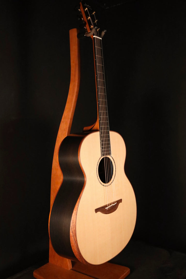 Lowden O-35 - Lutz Spruce/Ancient Bog Oak, LR Baggs Anthem Pickup (NEW)