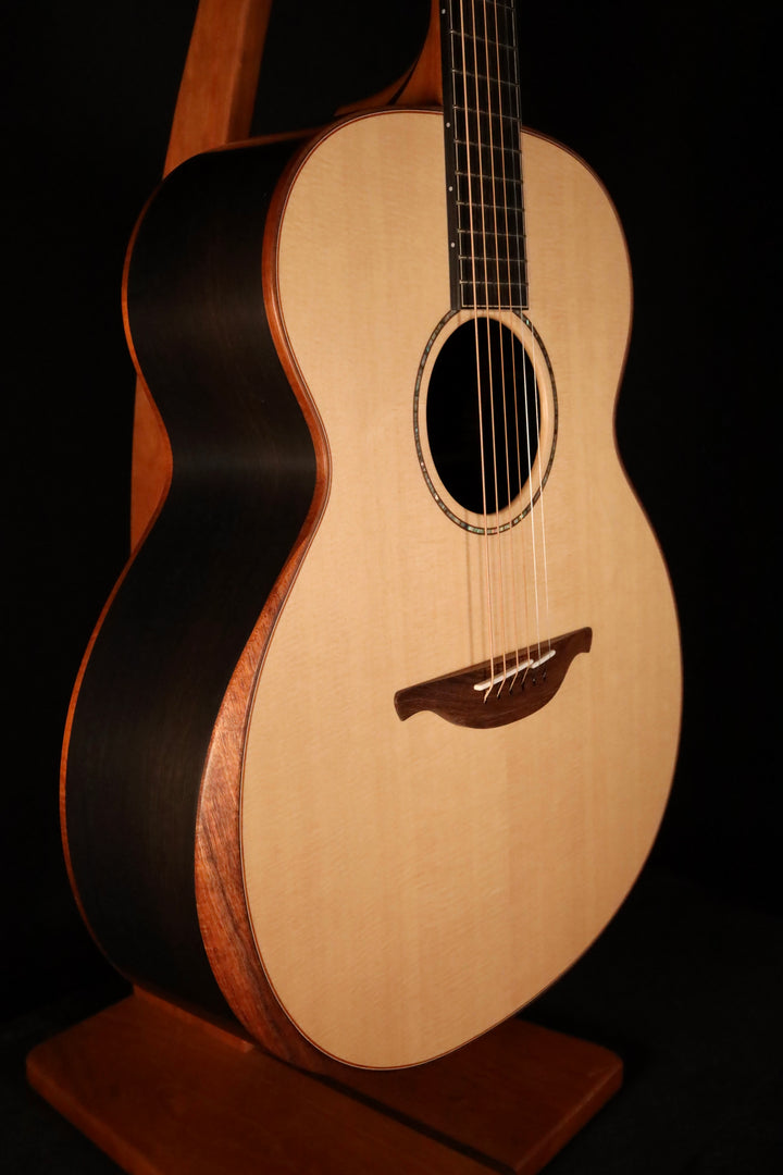 Lowden O-35 - Lutz Spruce/Ancient Bog Oak, LR Baggs Anthem Pickup (NEW)