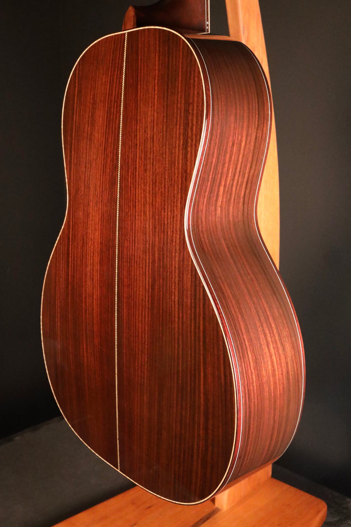 Huss and Dalton 00-SP Engelmann Spruce/East Indian Rosewood (NEW)