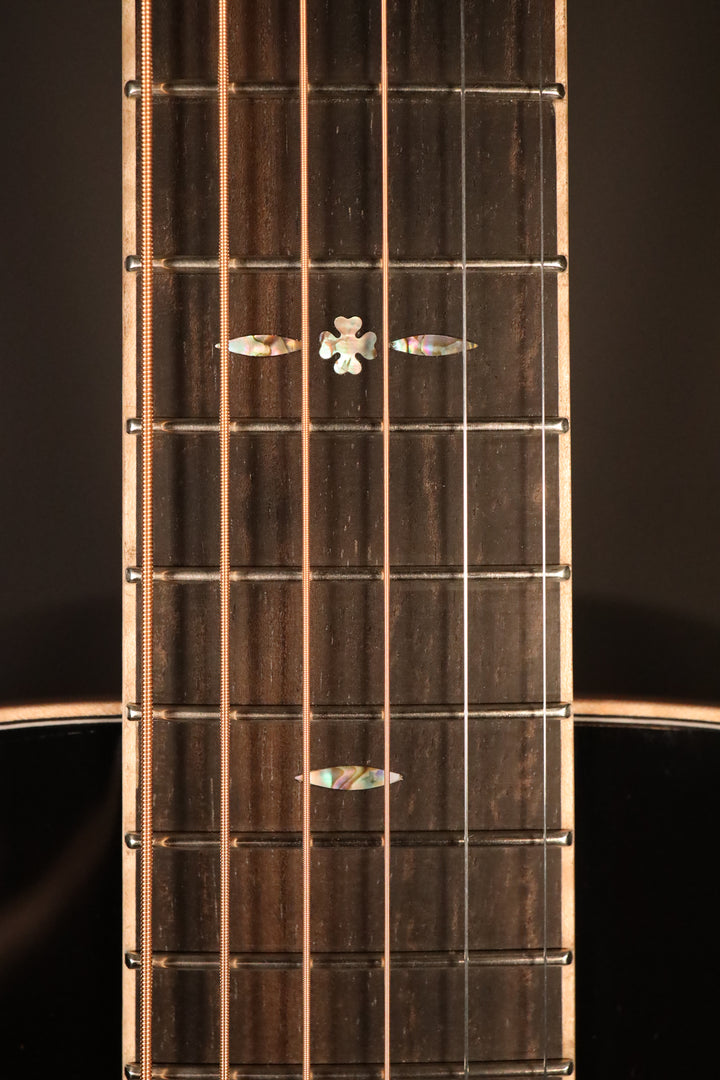 Huss and Dalton DS 14 Fret Standard - Sitka Spruce/Mahogany (NEW)