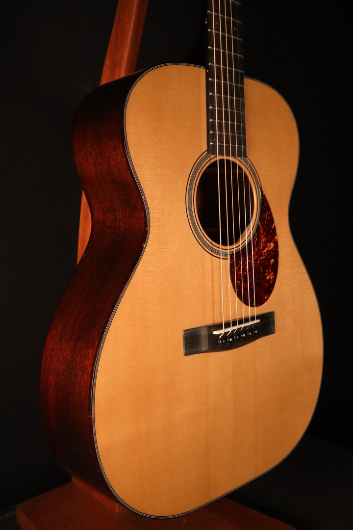 Huss and Dalton TOM-M - Italian Spruce/Sinker Mahogany (NEW)