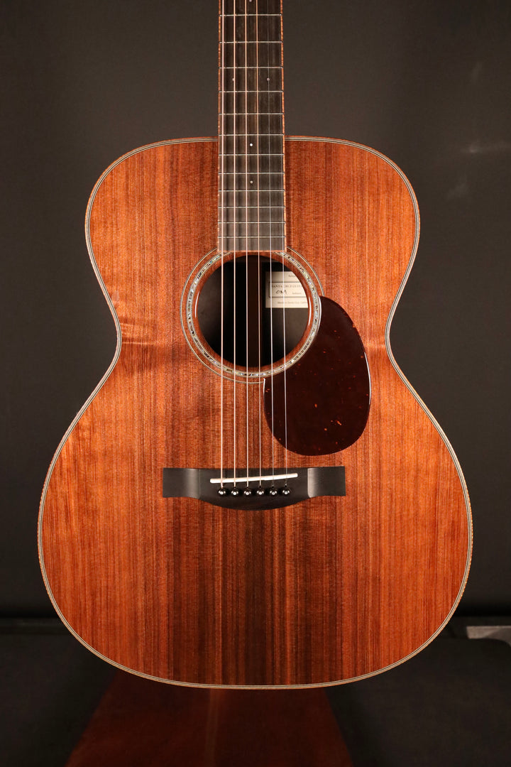 Santa Cruz OM Custom - "San Lorenzo" Sinker Redwood/African Blackwood (NEW)