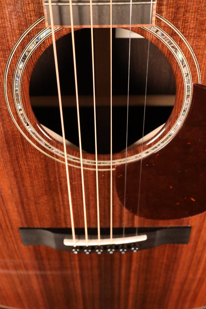 Santa Cruz OM Custom - "San Lorenzo" Sinker Redwood/African Blackwood (NEW)