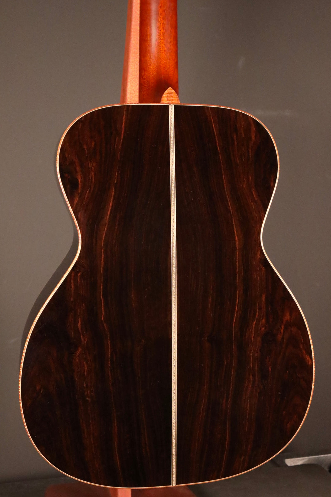 Santa Cruz OM Custom - "San Lorenzo" Sinker Redwood/African Blackwood (NEW)
