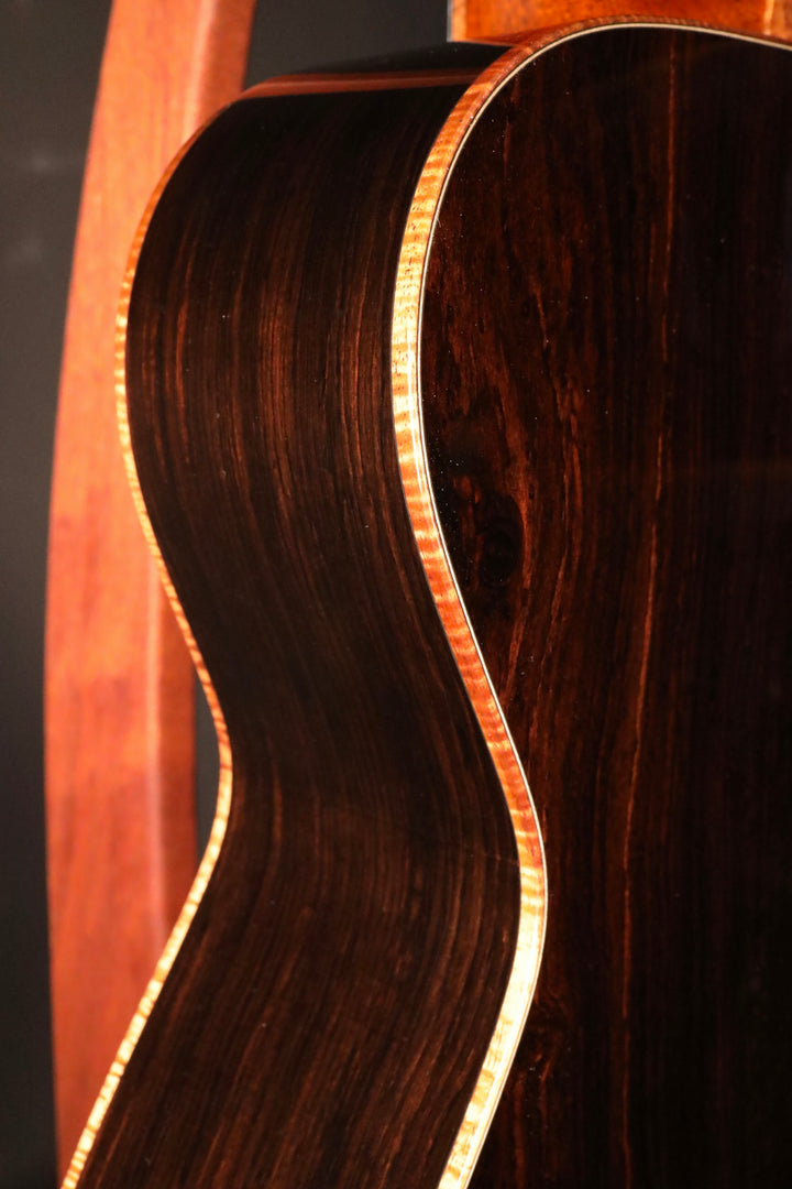 Santa Cruz OM Custom - "San Lorenzo" Sinker Redwood/African Blackwood (NEW)