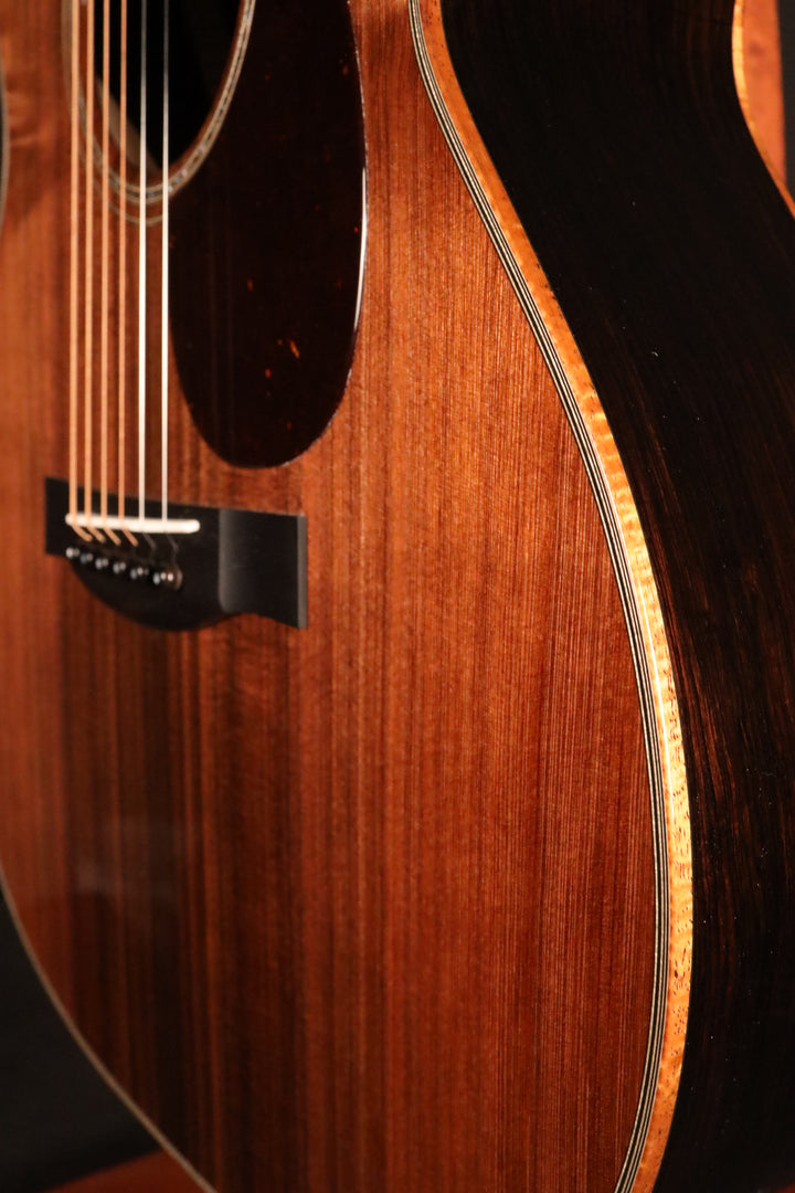 Santa Cruz OM Custom - "San Lorenzo" Sinker Redwood/African Blackwood (NEW)