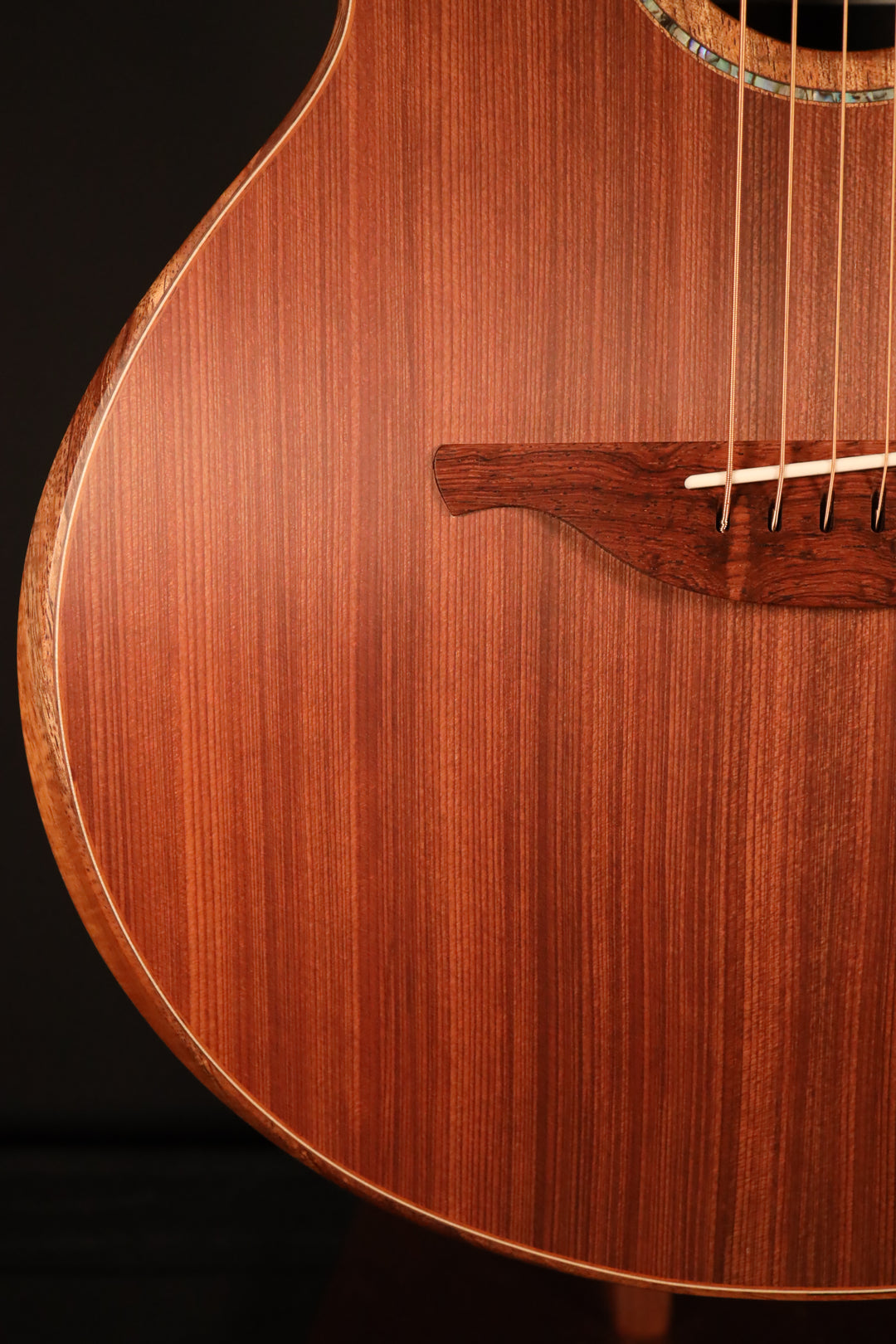 Lowden S-50 - Sinker Redwood/African Blackwood (NEW)