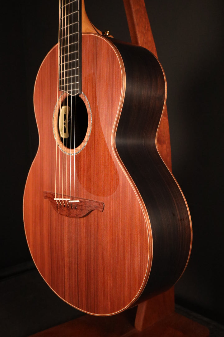 Lowden S-50 - Sinker Redwood/African Blackwood (NEW)