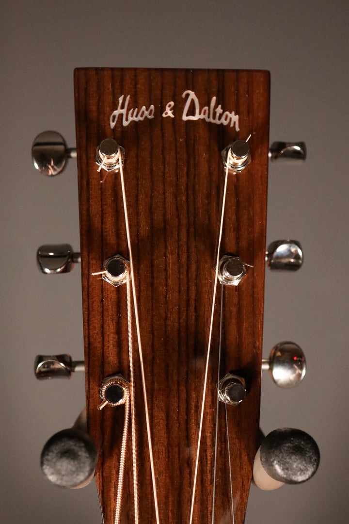 Huss and Dalton TD-M Custom - Thermo-Cured Sitka Spruce/Mahogany (NEW)