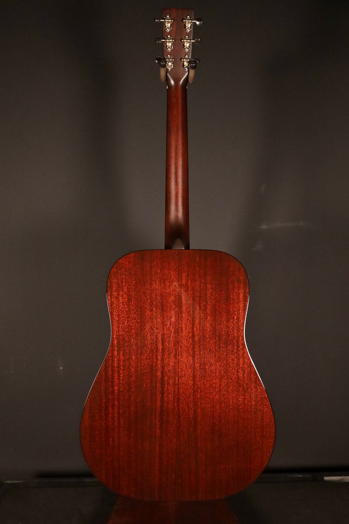Huss and Dalton TD-M Custom - Thermo-Cured Sitka Spruce/Mahogany (NEW)