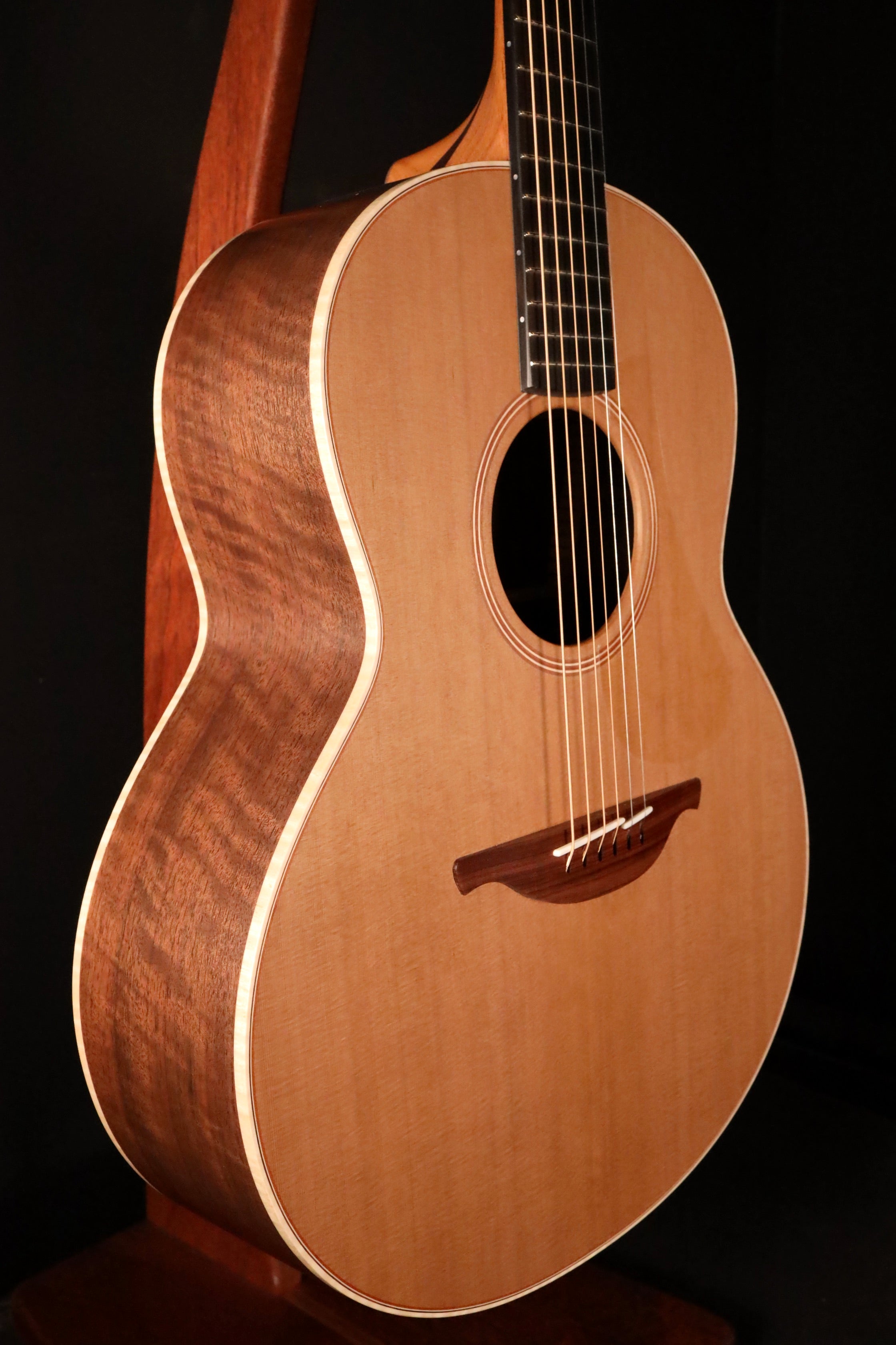 Lowden F23 - Red Cedar/Walnut (NEW) – Organic Sounds Select Guitars