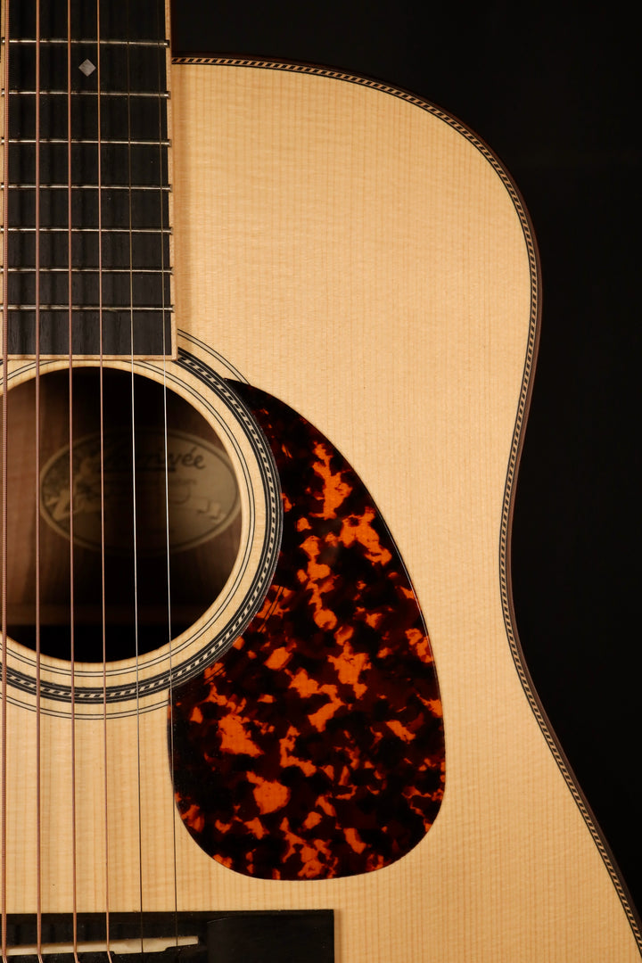 Larrivee D-40 - Moon Spruce/Flamed European Walnut (2017)