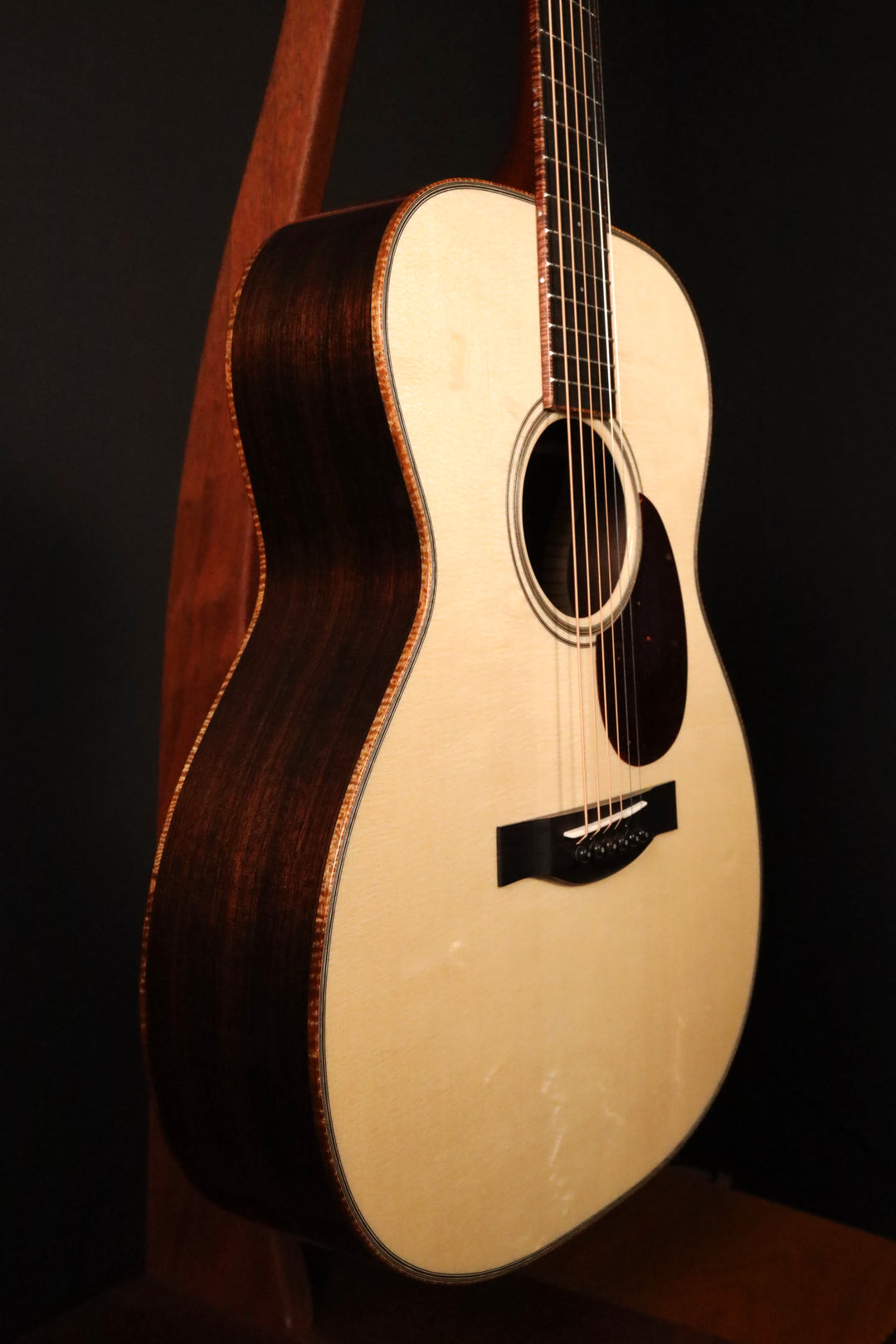 Santa Cruz Custom OM - Moon Spruce Bear Claw/Indian Rosewood (NEW)
