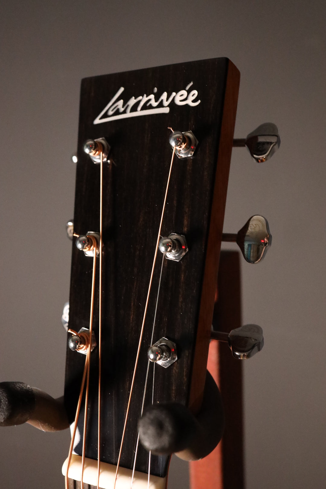 Larrivee D-44 R - Legacy Series Sitka Spruce/Indian Rosewood (NEW)