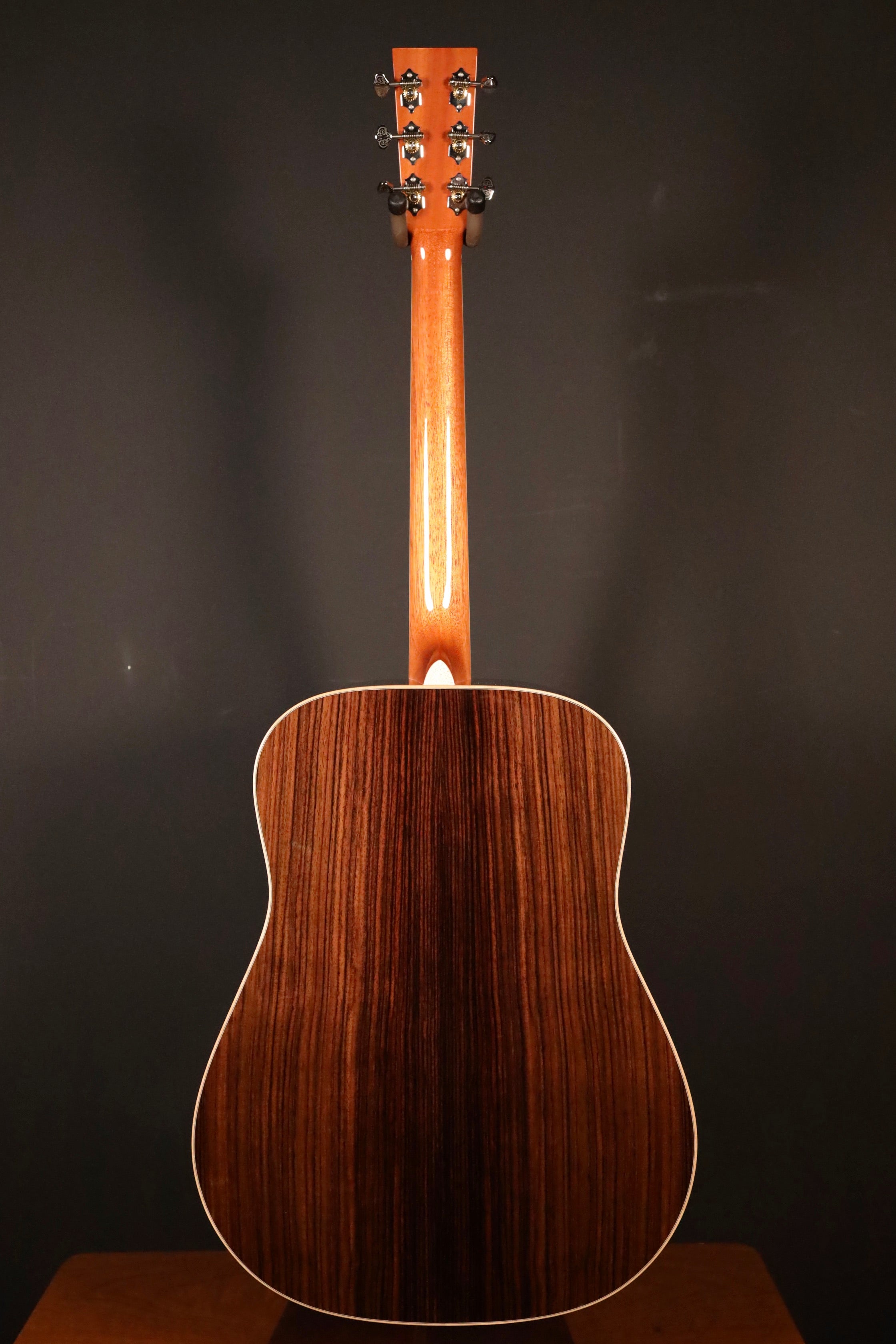 Larrivee D-44 R - Legacy Series Sitka Spruce/Indian Rosewood (NEW