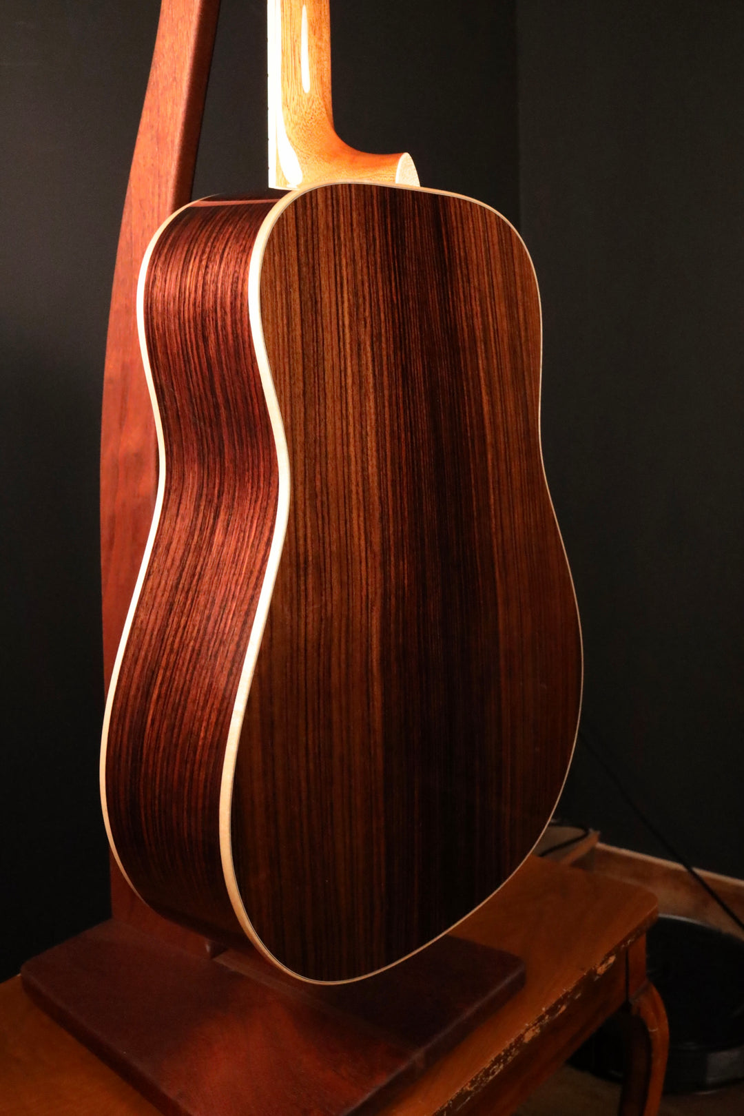 Larrivee D-44 R - Legacy Series Sitka Spruce/Indian Rosewood (NEW)