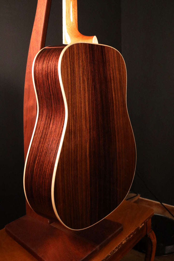 Larrivee D-44 R - Legacy Series Sitka Spruce/Indian Rosewood (NEW)