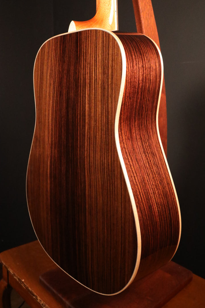 Larrivee D-44 R - Legacy Series Sitka Spruce/Indian Rosewood (NEW)