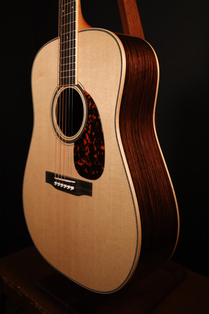 Larrivee D-44 R - Legacy Series Sitka Spruce/Indian Rosewood (NEW)