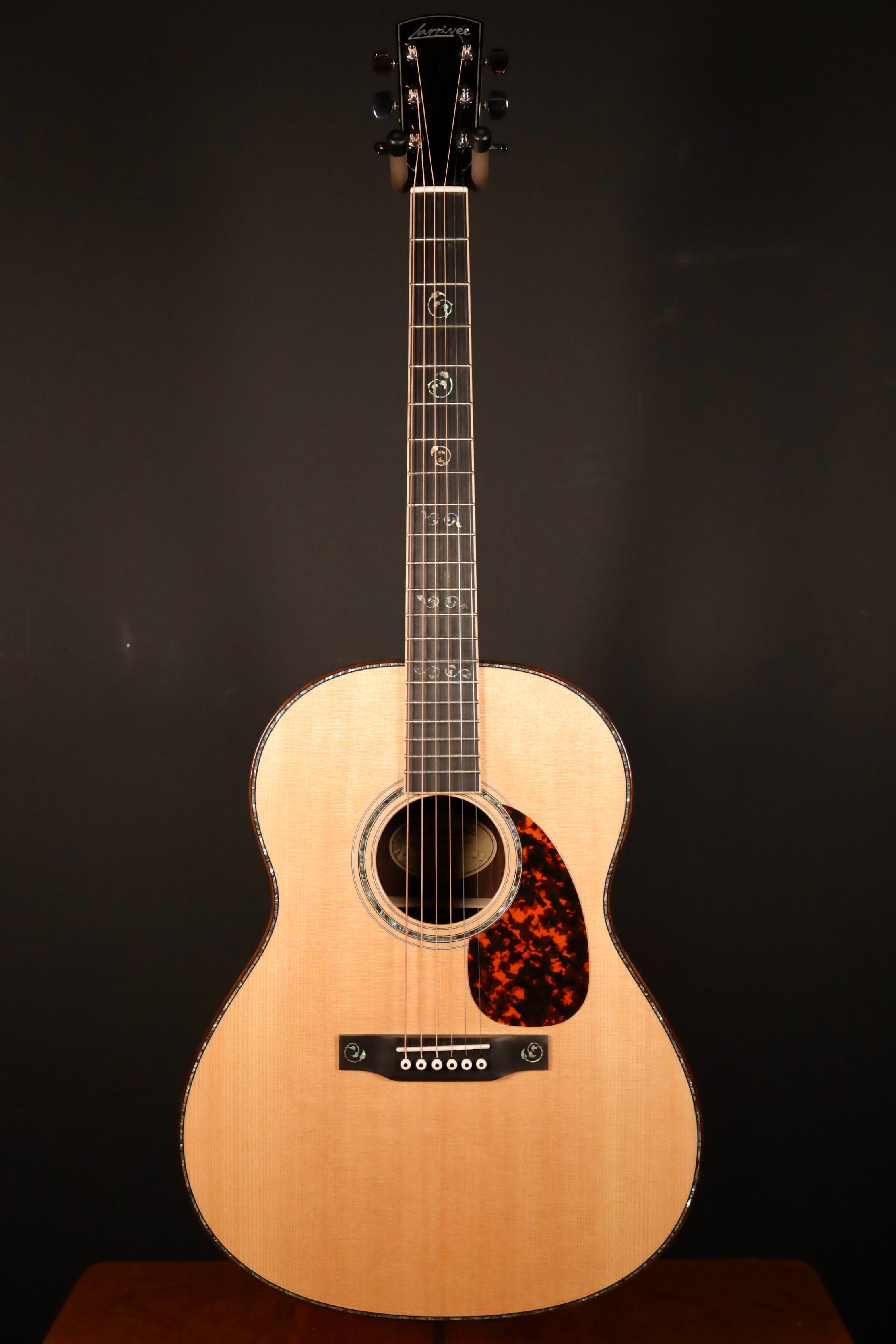 Larrivee L-10 - Sitka Spruce/East Indian Rosewood (NEW