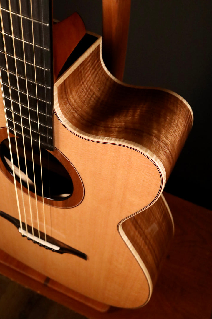 McNally Jumbo Baritone Custom- Sitka Spruce/Walnut (NEW)