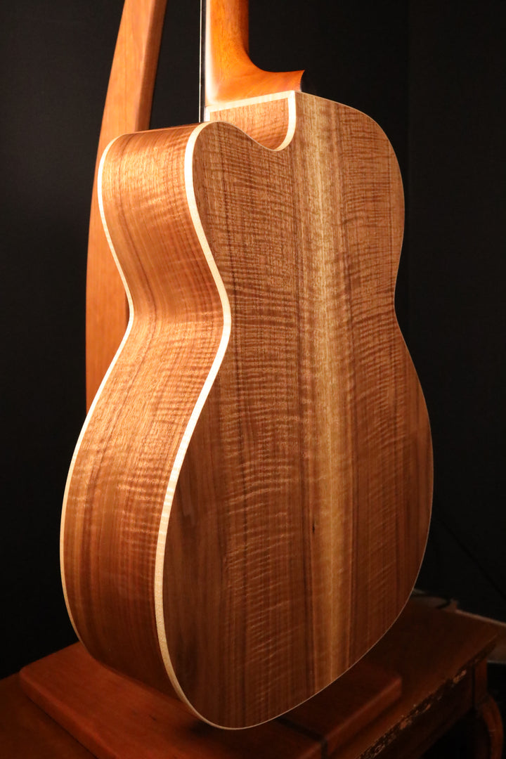McNally Jumbo Baritone Custom- Sitka Spruce/Walnut (NEW)
