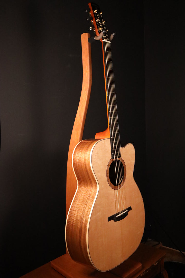 McNally Jumbo Baritone Custom- Sitka Spruce/Walnut (NEW)