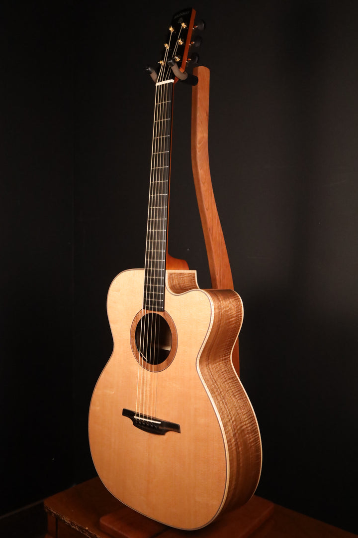 McNally Jumbo Baritone Custom- Sitka Spruce/Walnut (NEW)