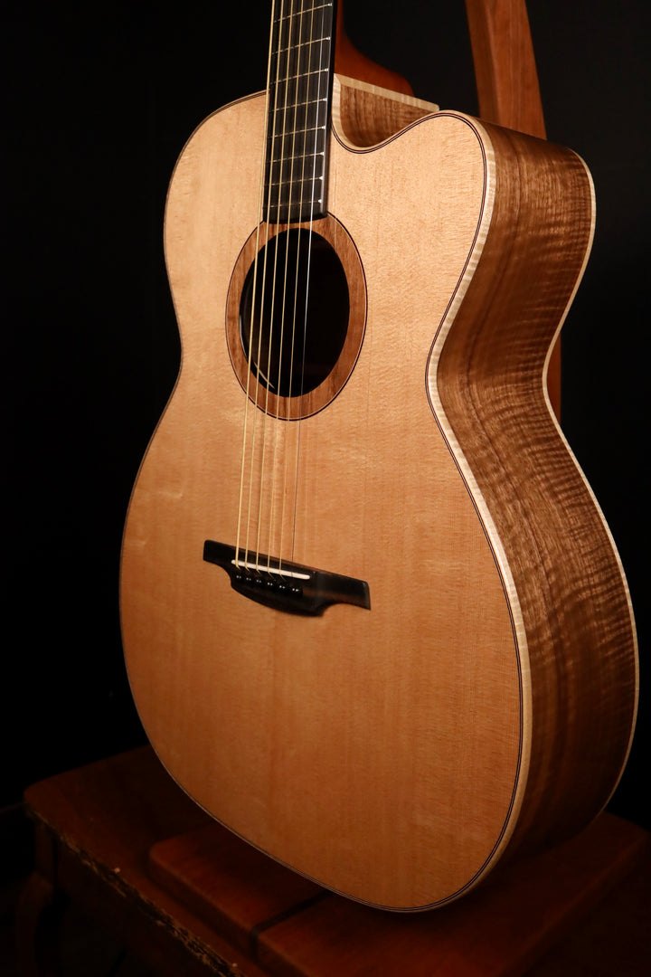 McNally Jumbo Baritone Custom- Sitka Spruce/Walnut (NEW)