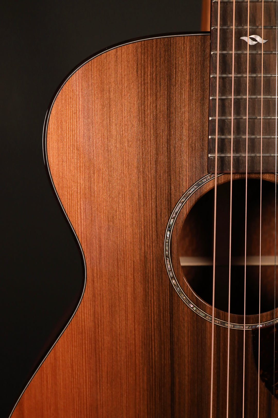 Huss and Dalton Custom OM - Sinker Redwood/Leopardwood (NEW)