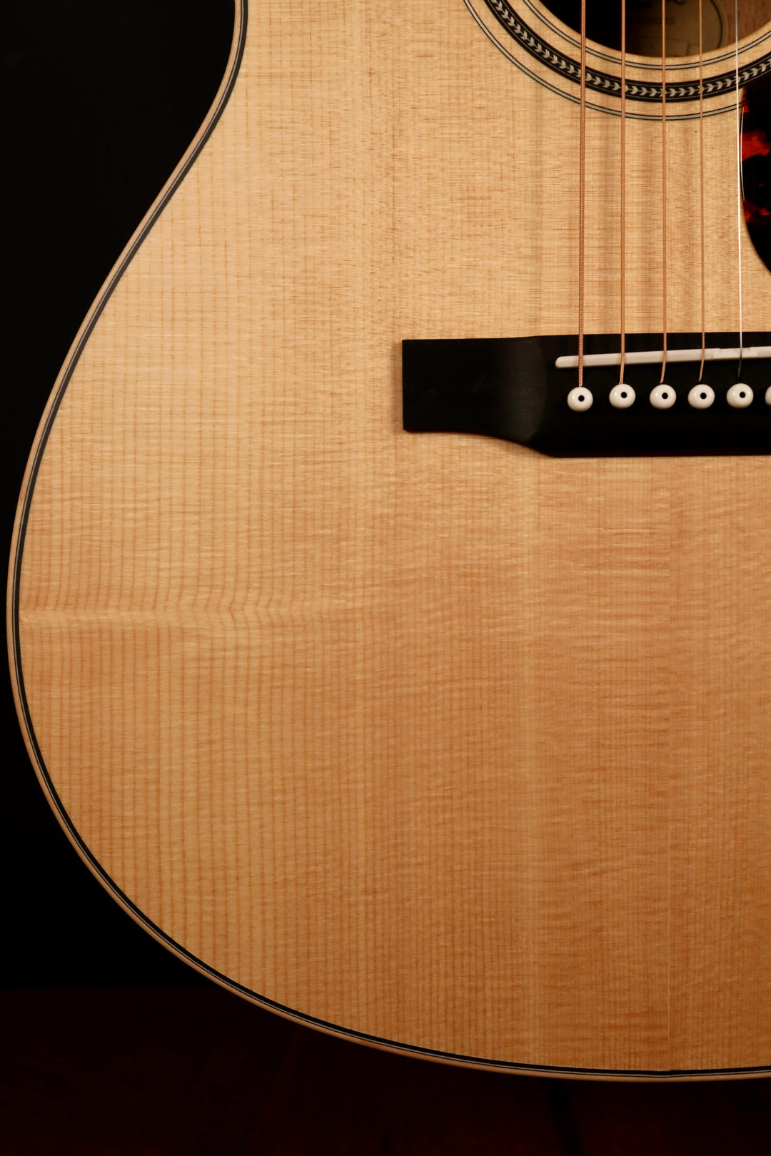 Larrivee LV-03 Mahogany - Sitka Spruce/Mahogany (NEW)