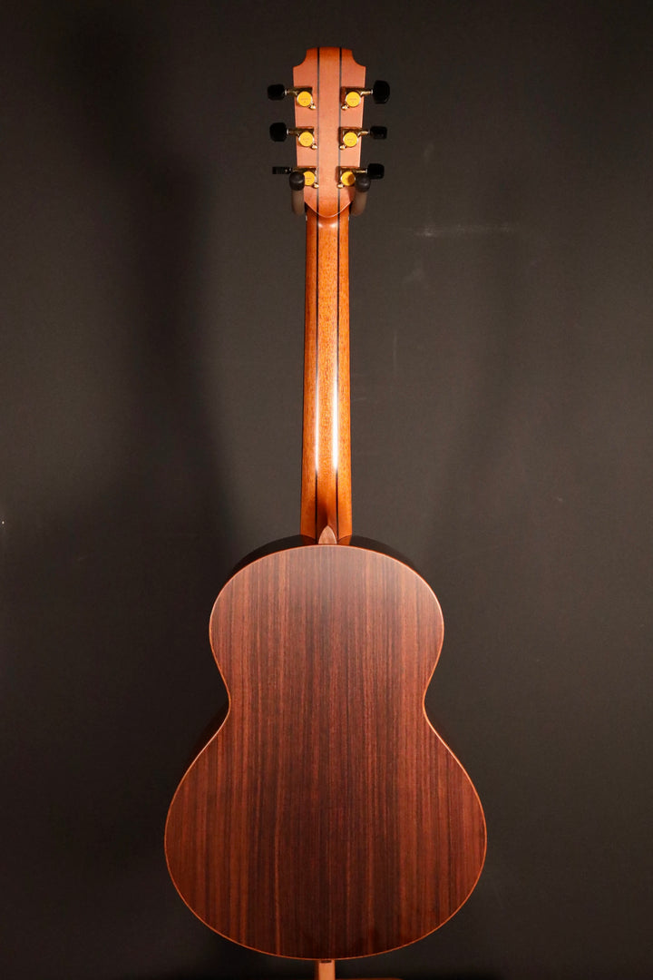 Lowden WL-25 (Wee Lowden) - Red Cedar/Indian Rosewood (pre-owned 2022)