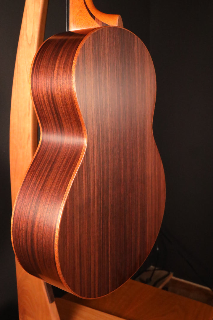 Lowden WL-25 (Wee Lowden) - Red Cedar/Indian Rosewood (pre-owned 2022)