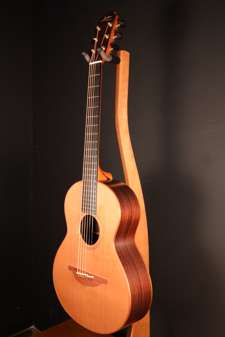 Lowden WL-25 (Wee Lowden) - Red Cedar/Indian Rosewood (pre-owned 2022)