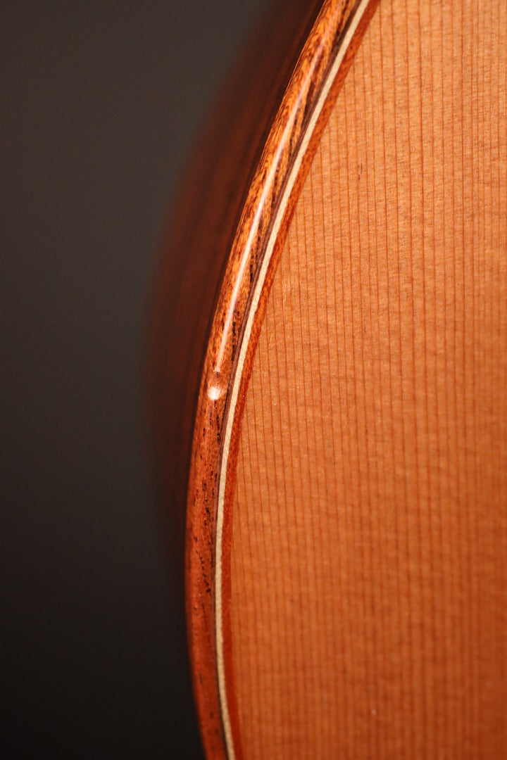 Lowden WL-25 (Wee Lowden) - Red Cedar/Indian Rosewood (pre-owned 2022)