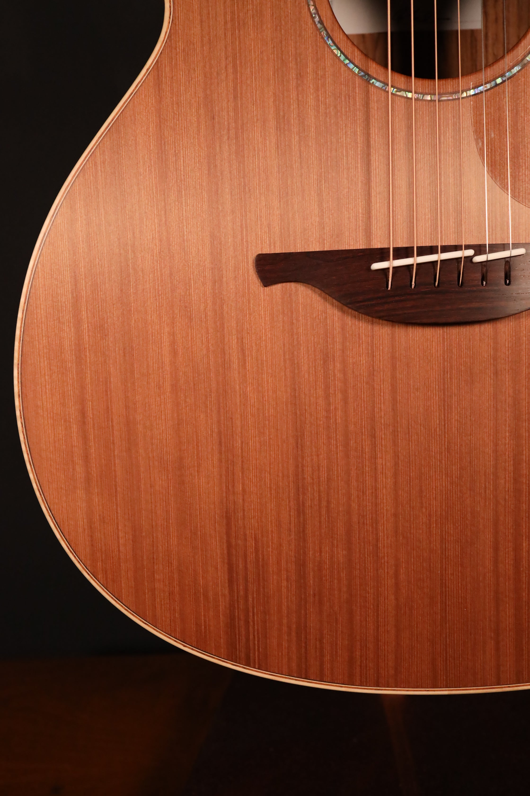 Lowden O-35 - Sinker Redwood/Guatemalan Rosewood (NEW) – Organic