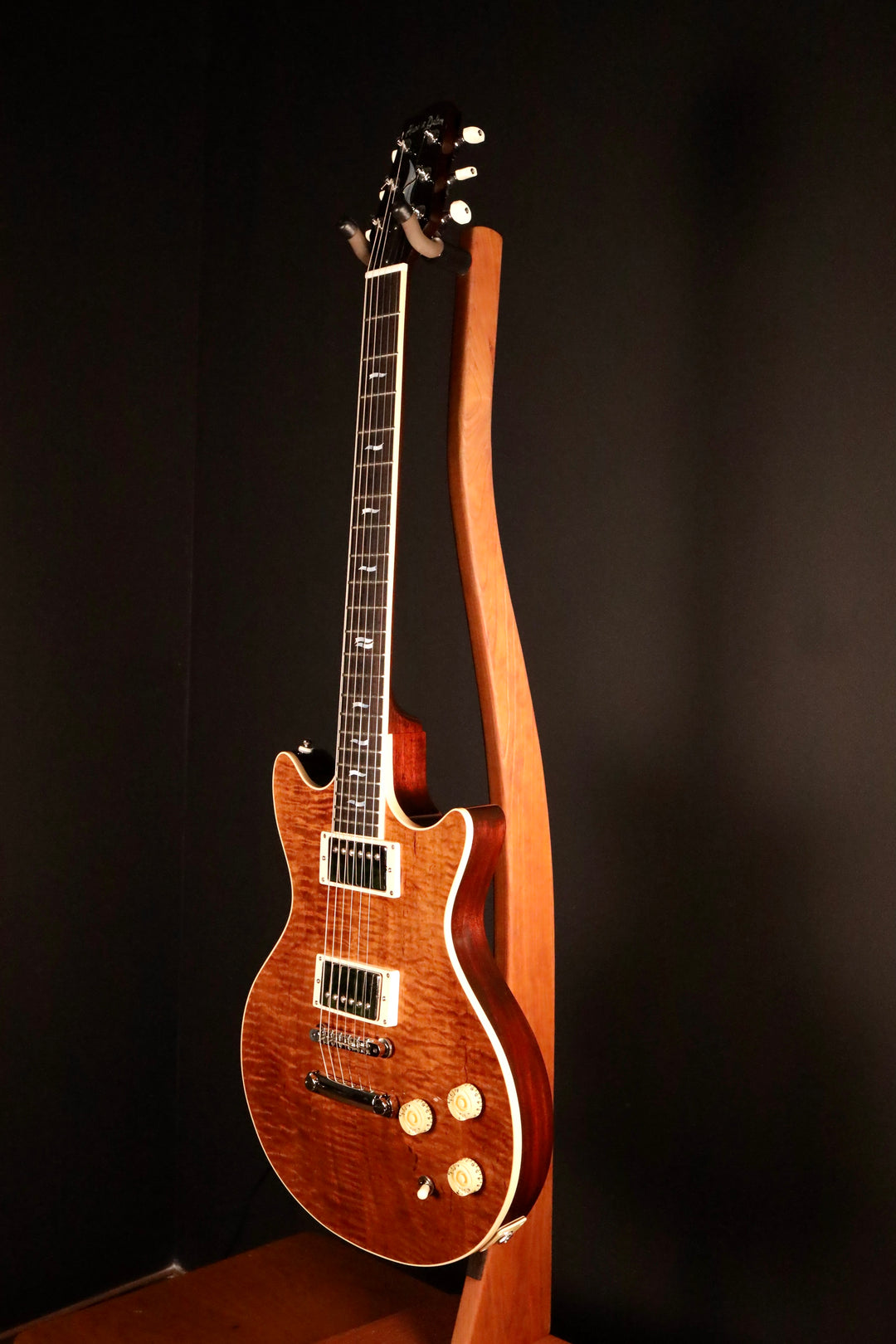 Huss and Dalton Meridian Double Cut Electric Custom - Thermo-cured Figured Maple Top, Natural - Fralin Modern P.A.F. (NEW)