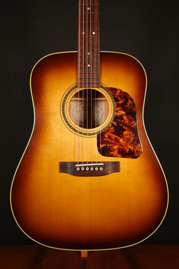 Gallagher G-50 Dreadnought - Sitka Spruce/Mahogany Sunburst (NEW)