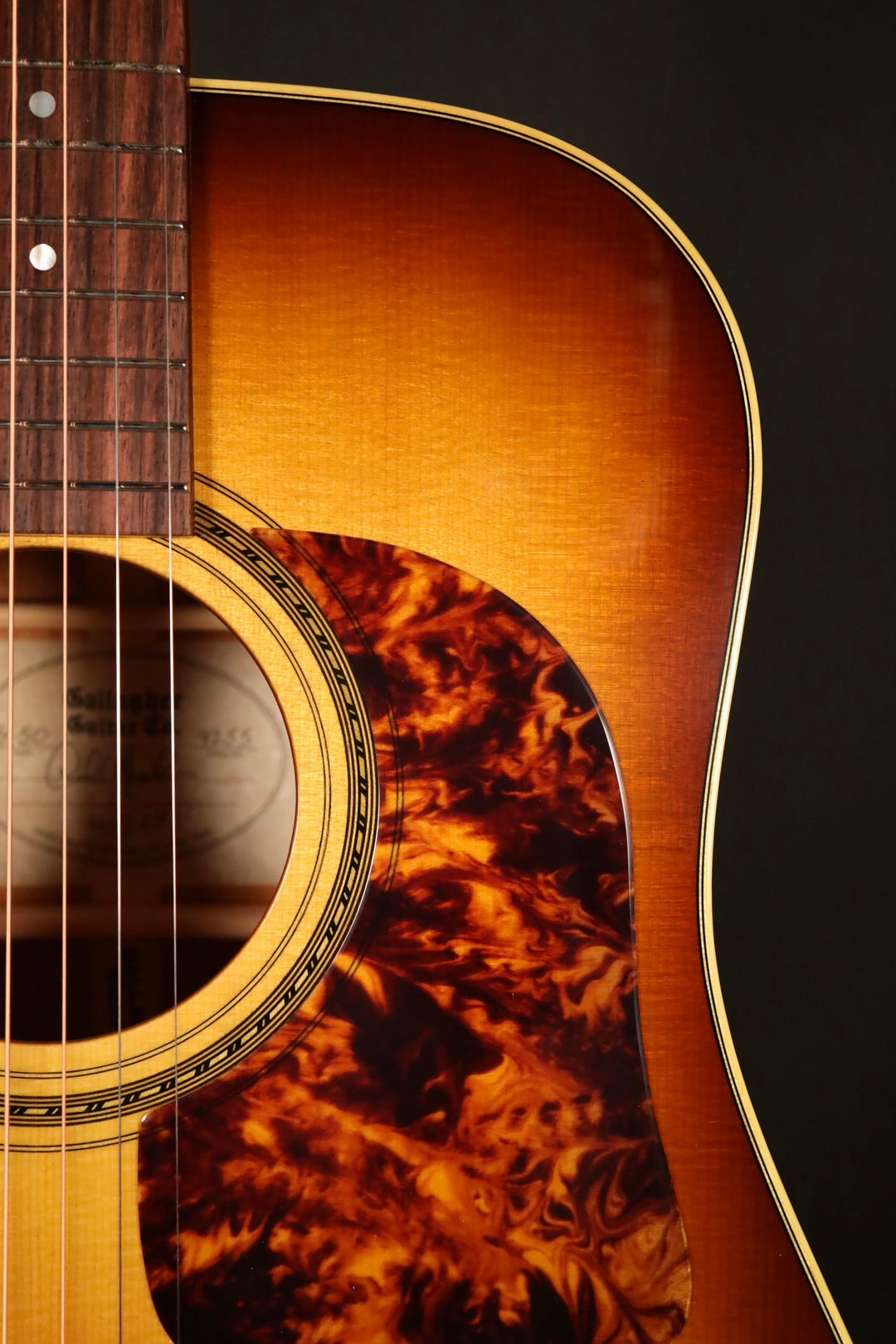 Gallagher G-50 Dreadnought - Sitka Spruce/Mahogany Sunburst (NEW)
