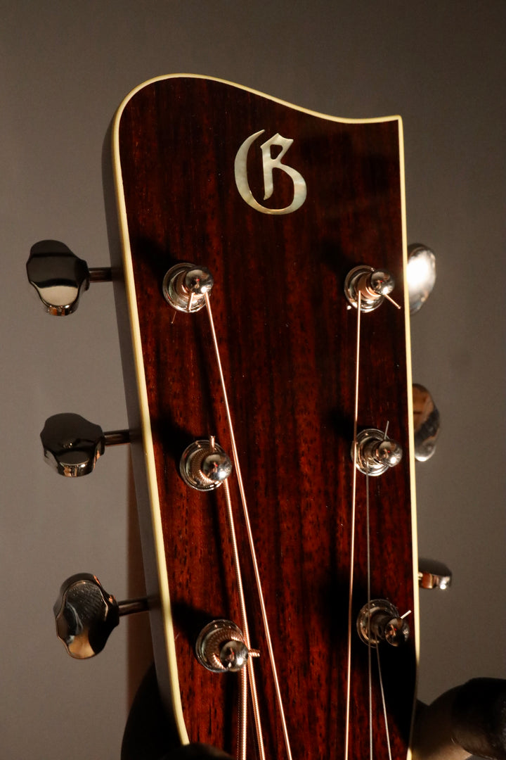 Gallagher G-50 Dreadnought - Sitka Spruce/Mahogany Sunburst (NEW)