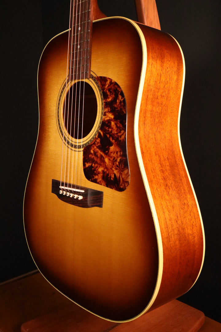 Gallagher G-50 Dreadnought - Sitka Spruce/Mahogany Sunburst (NEW)