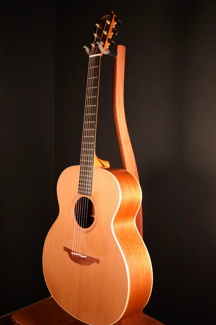Lowden O-22 - Red Cedar/Mahogany (2022)