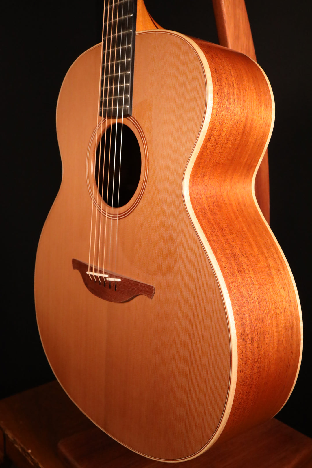 Lowden O-22 - Red Cedar/Mahogany (2022)