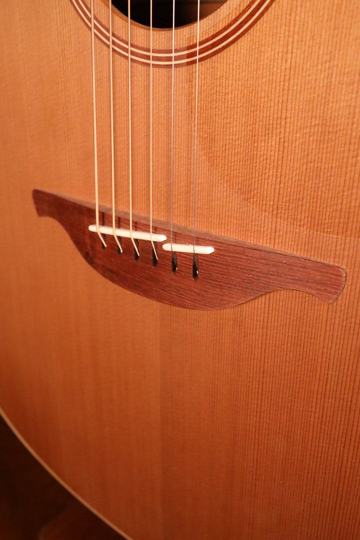 Lowden O-22 - Red Cedar/Mahogany (2022)