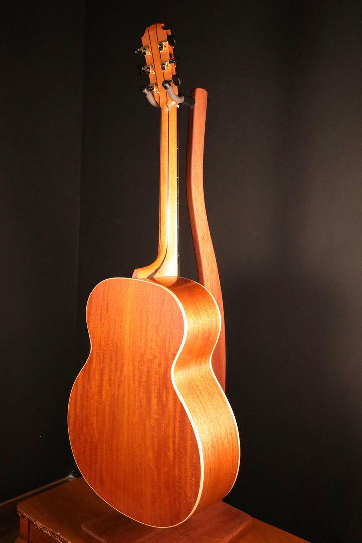 Lowden O-22 - Red Cedar/Mahogany (2022)