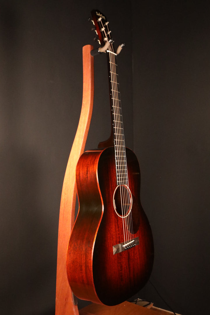 Santa Cruz 1929 00 (2009) -  All Mahogany, Full Body Burst