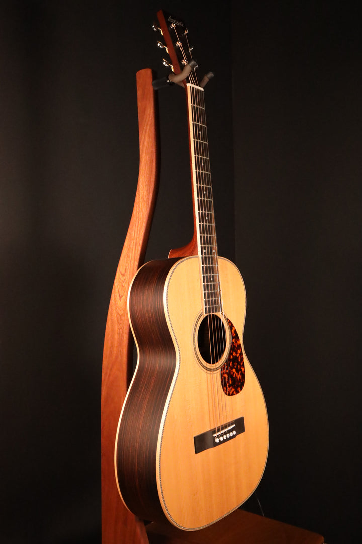 Larrivee 00-40R - Sitka Spruce/Indian Rosewood (New)