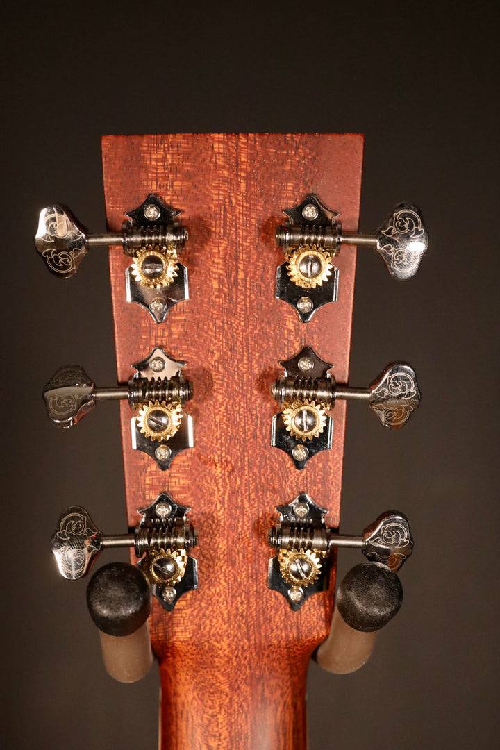 Larrivee 00-40R - Sitka Spruce/Indian Rosewood (New)