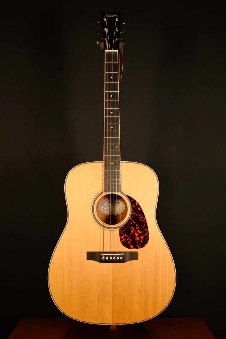 Larrivee D-40 MH (New)
